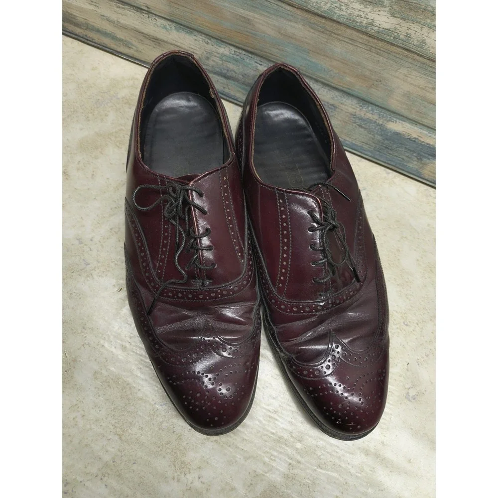 Vintage Dexter Shoes Men's 9.5 M Wingtip Oxford Leather Brogue USA Made Burgundy